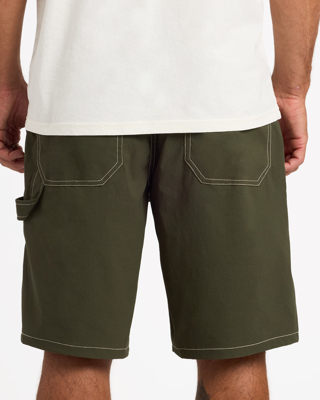 ucyws03003_volcom_sqd_bck6