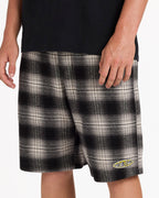 ucyws03004_volcom_blk_sd6
