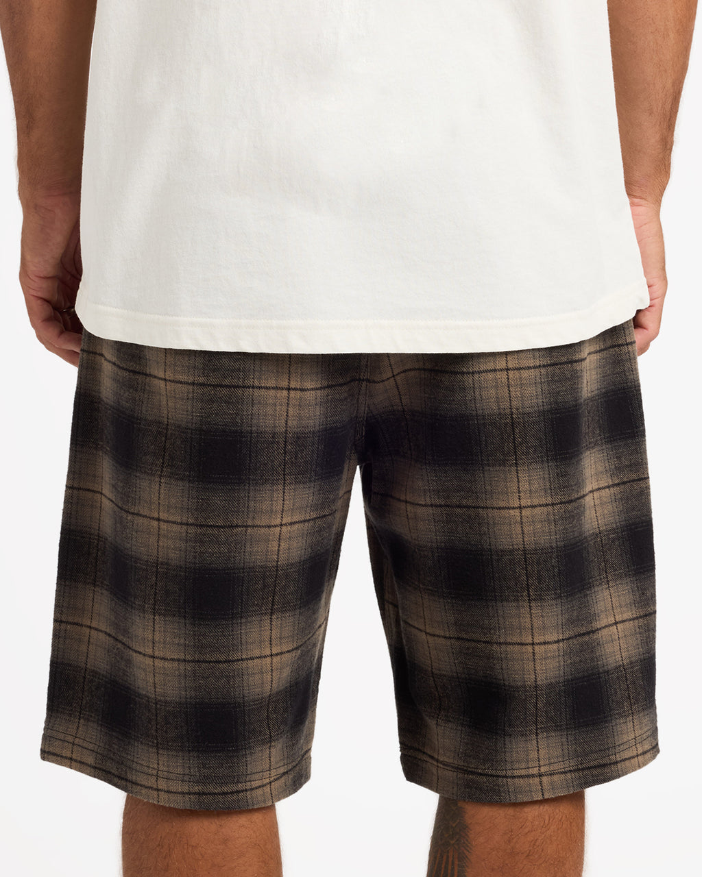ucyws03004_volcom_eth_bck6