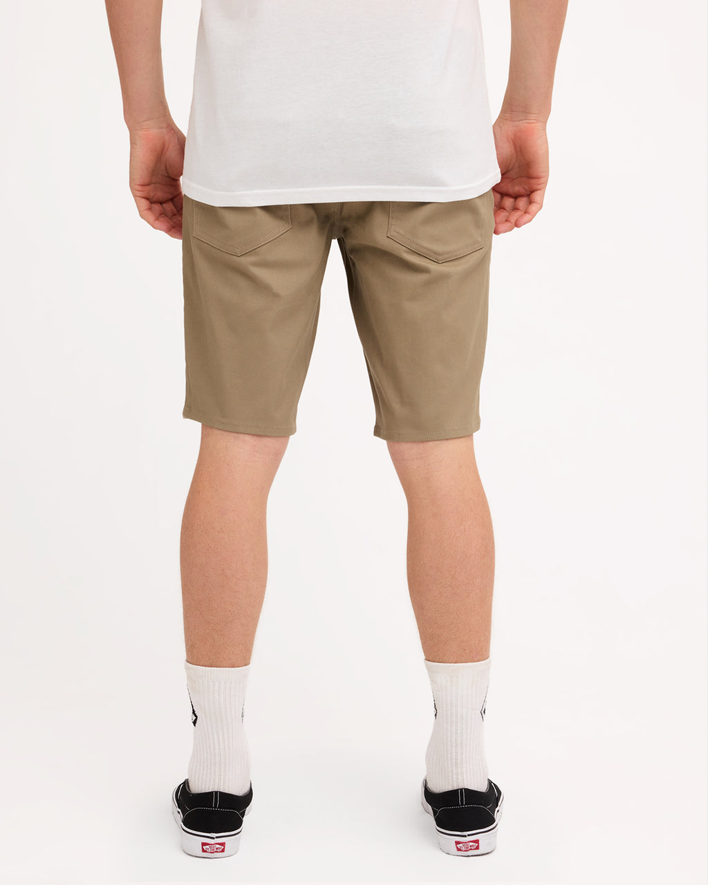 ucyws03005_volcom_kha_bck1
