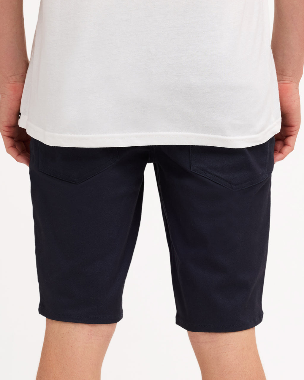ucyws03005_volcom_nvy_bck6