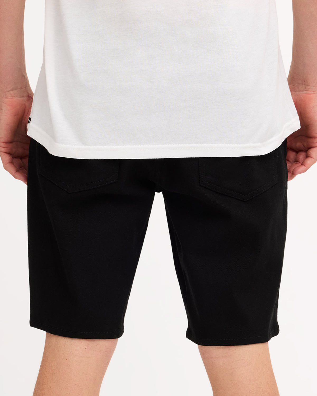 ucyws03006_volcom_blk_bck6