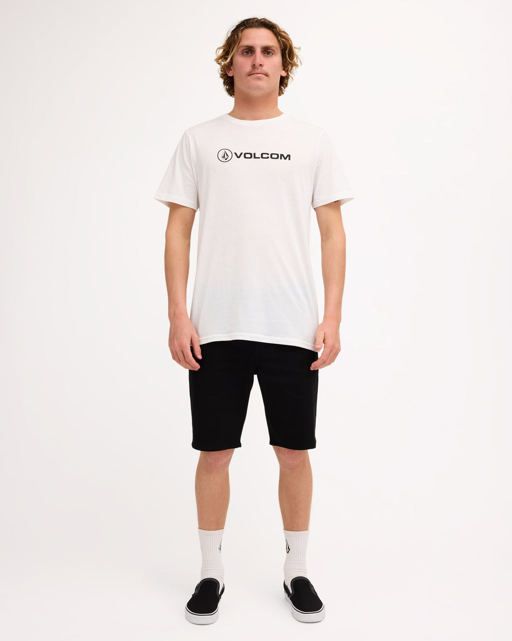 ucyws03006_volcom_blk_frt9