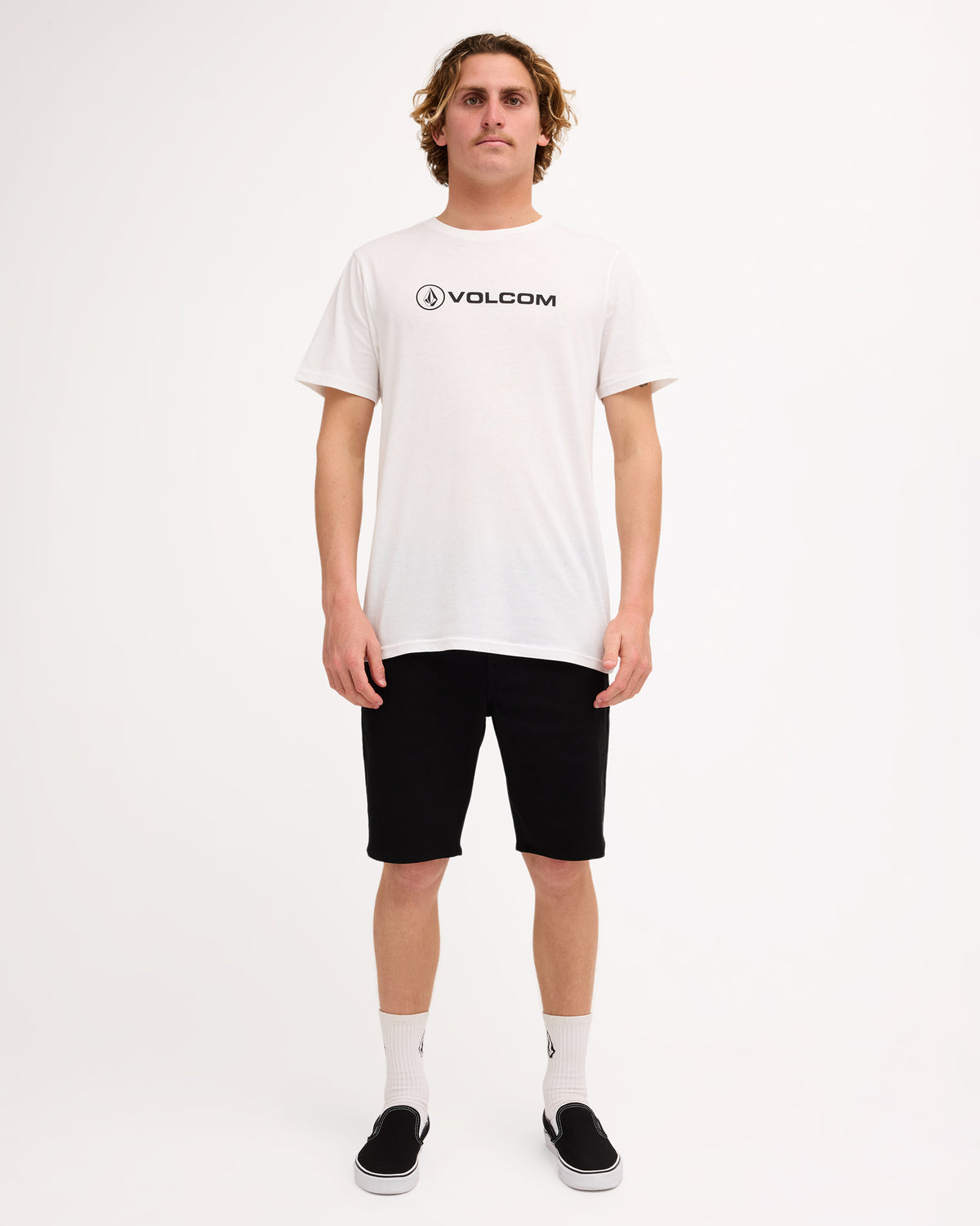 ucyws03006_volcom_blk_frt9