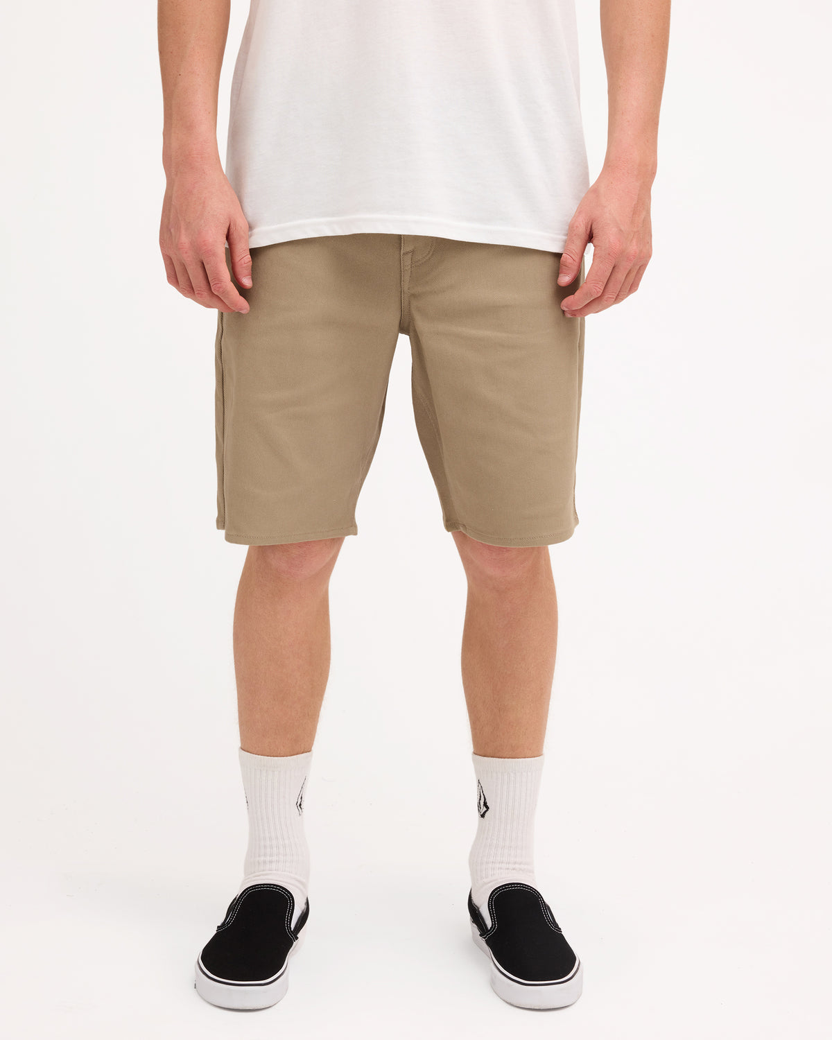 ucyws03006_volcom_kha_frt1