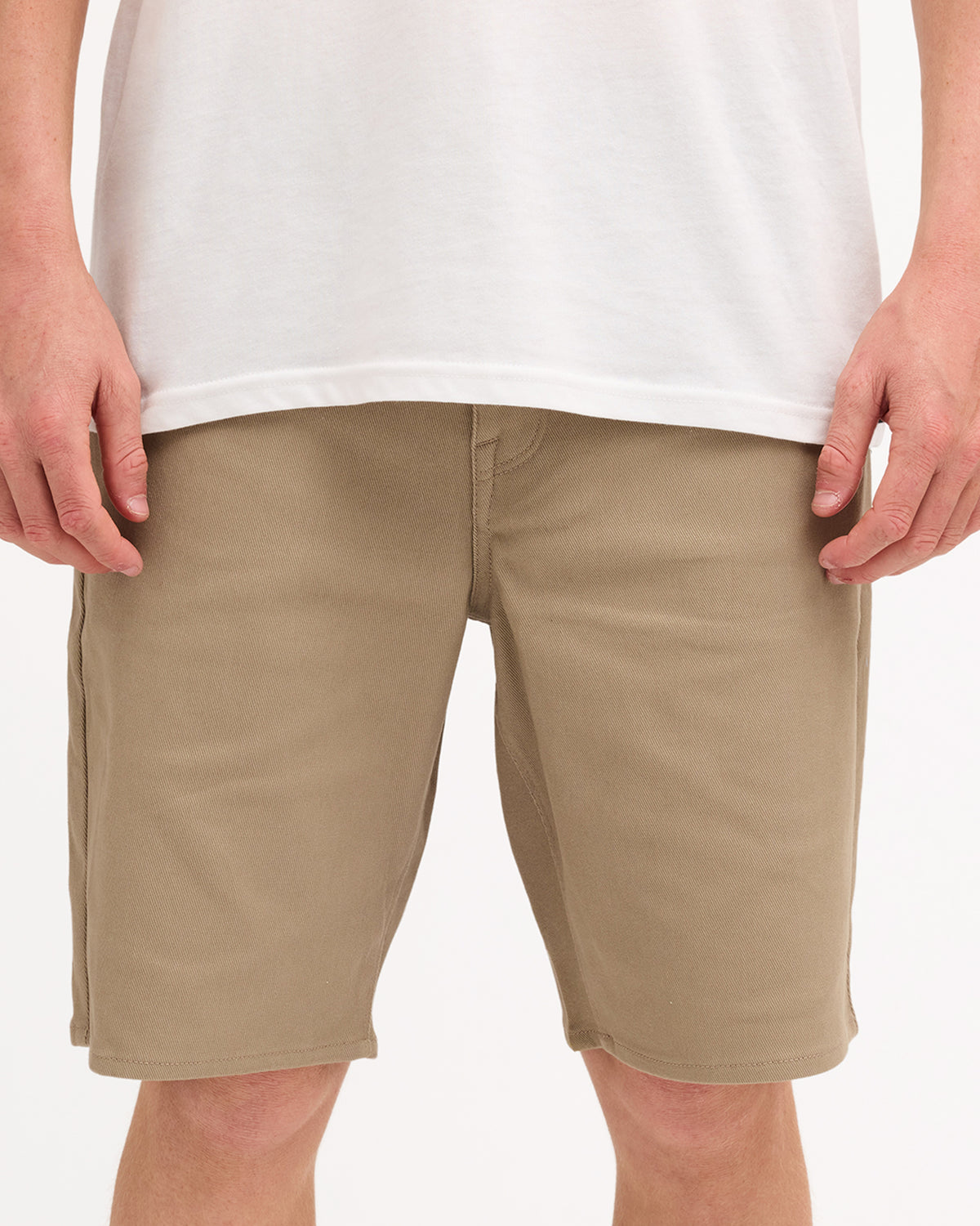 ucyws03006_volcom_kha_frt6