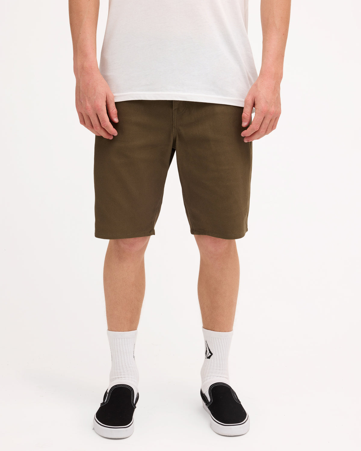 ucyws03006_volcom_wms_frt1