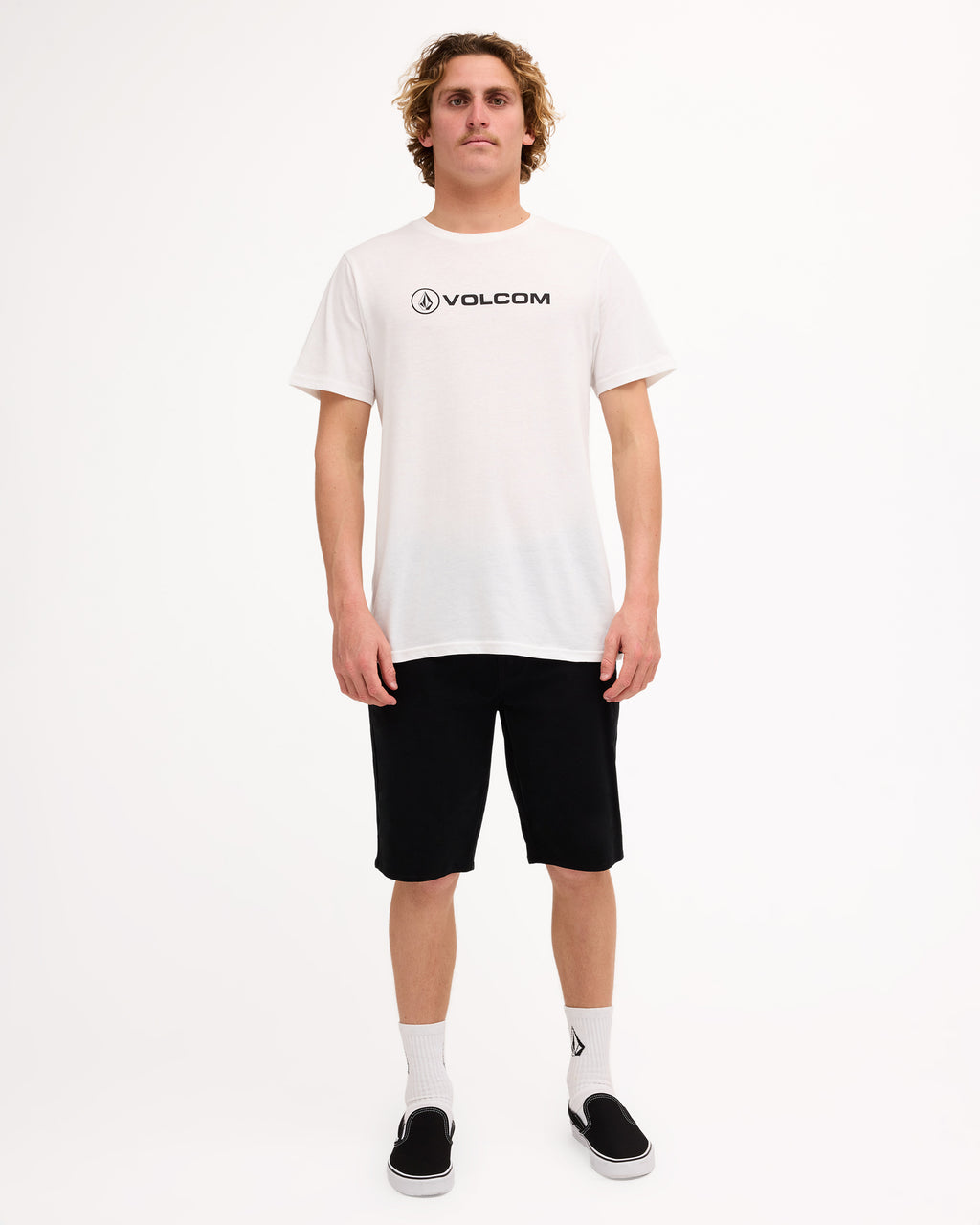 ucyws03009_volcom_blk_frt9