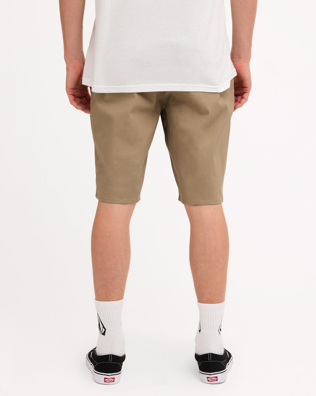 ucyws03009_volcom_kha_bck1