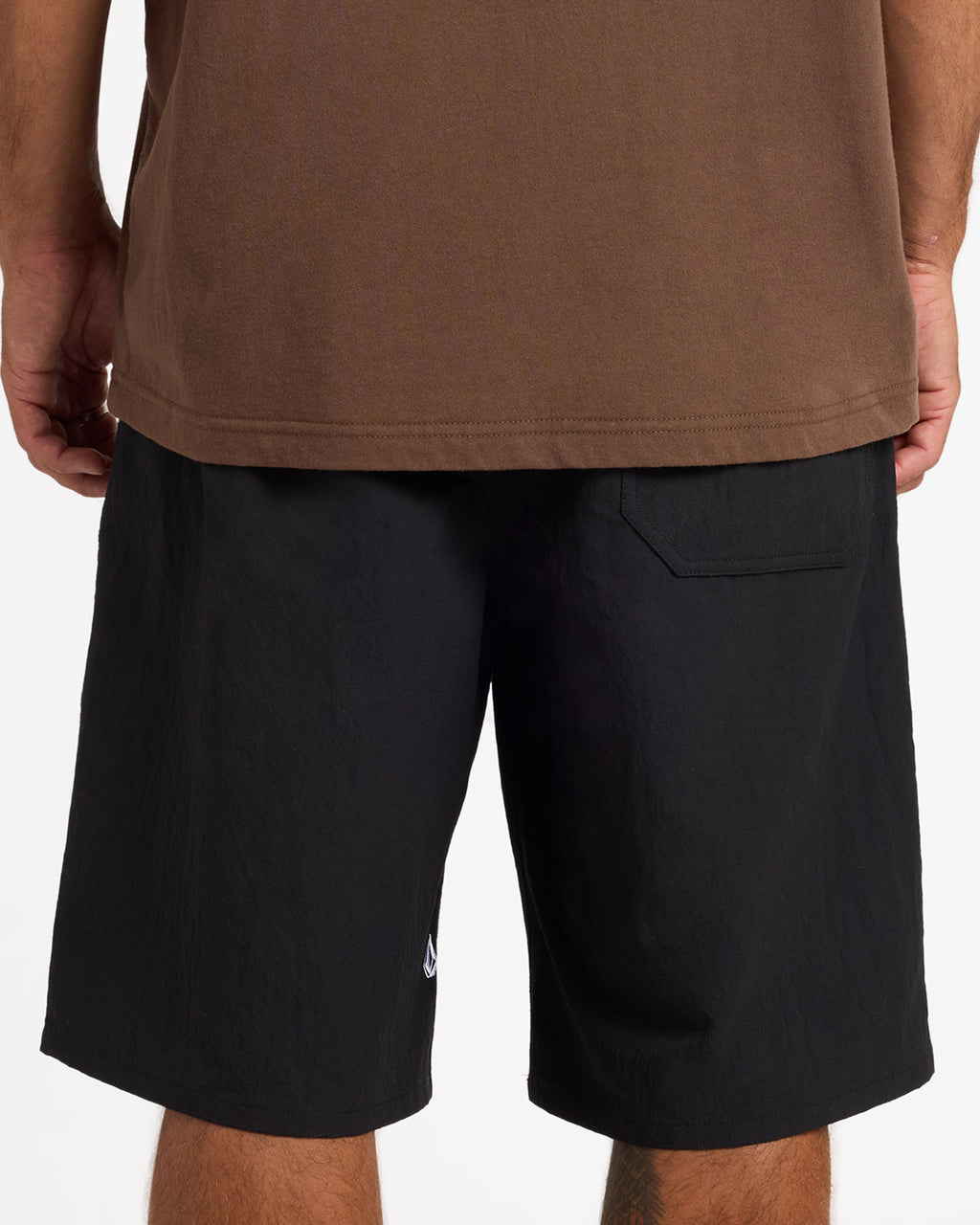 ucyws03012_volcom_blk_bck6