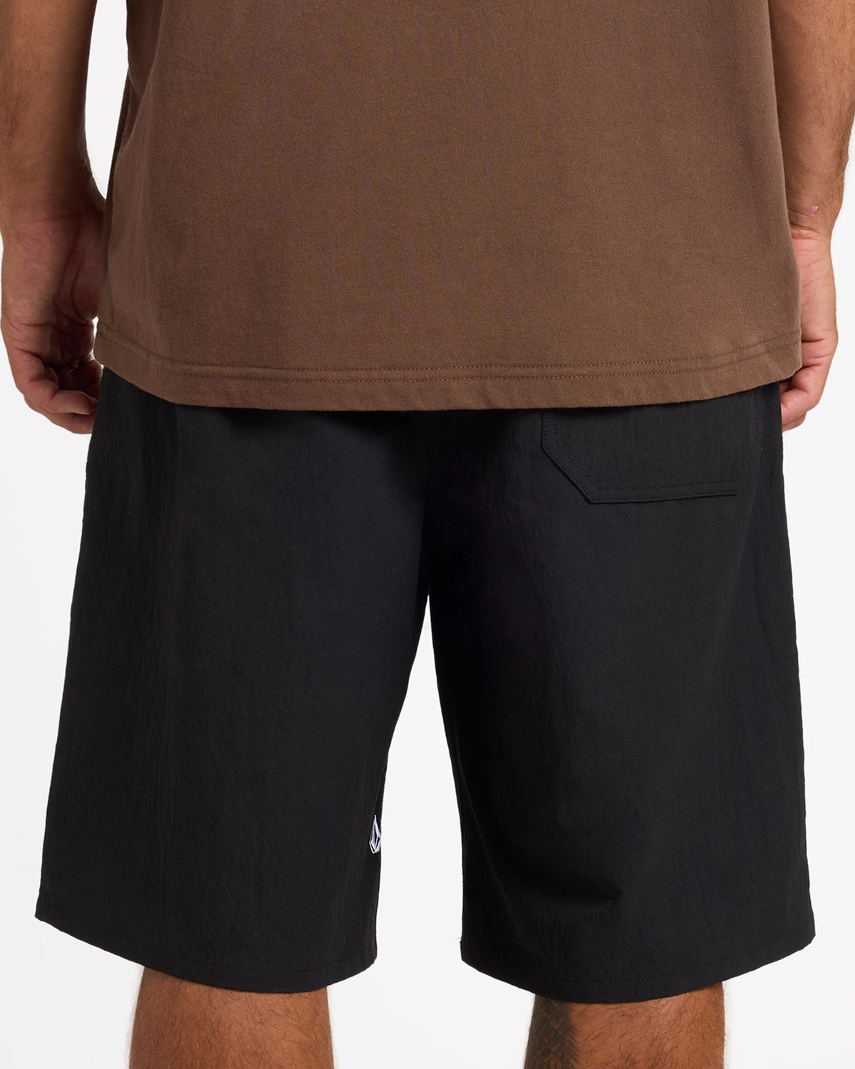 ucyws03012_volcom_blk_bck6