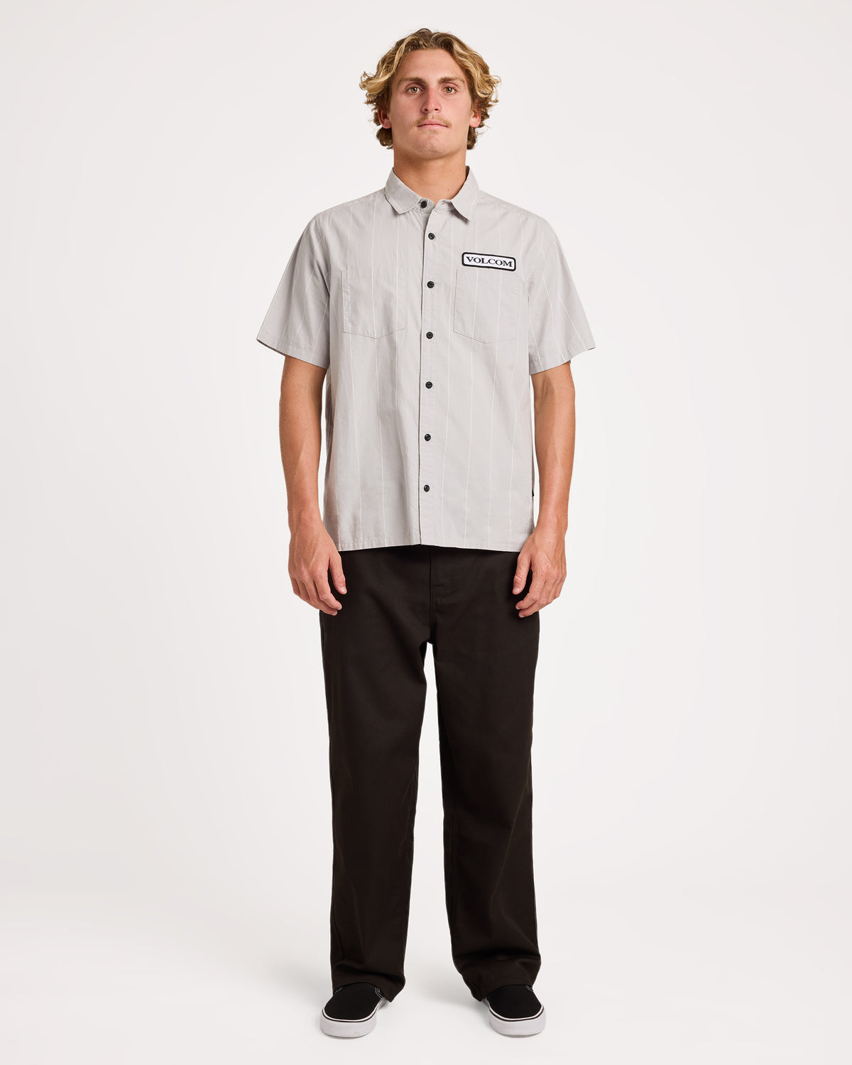 ucywt03003_volcom_twr_frt9