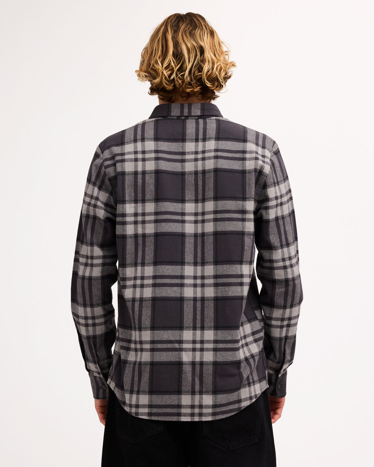 ucywt03008_volcom_asb_bck1