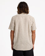 ucywt03015_volcom_dke_bck1