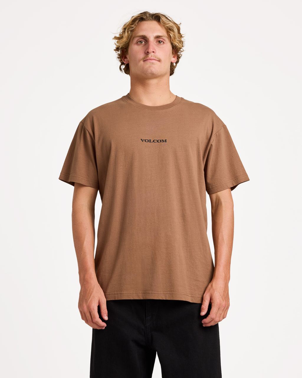 ucyzt03001_volcom_eth_frt1