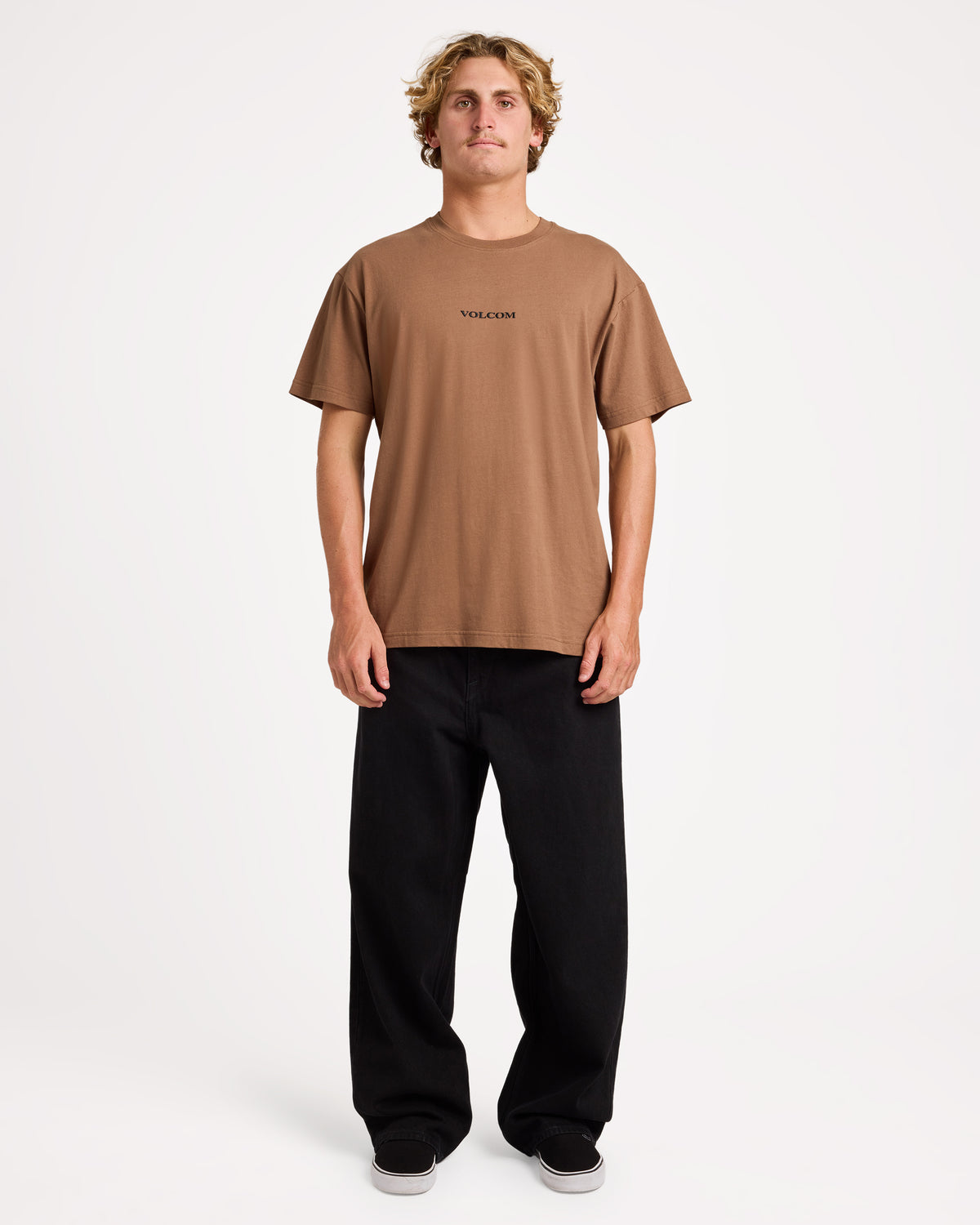 ucyzt03001_volcom_eth_frt9