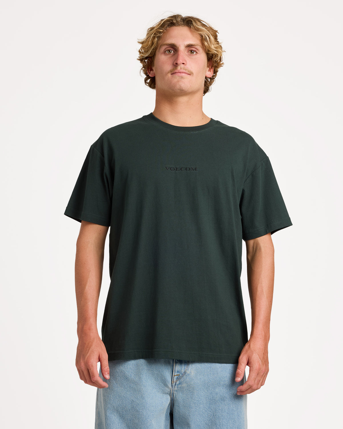 ucyzt03001_volcom_scb_frt1