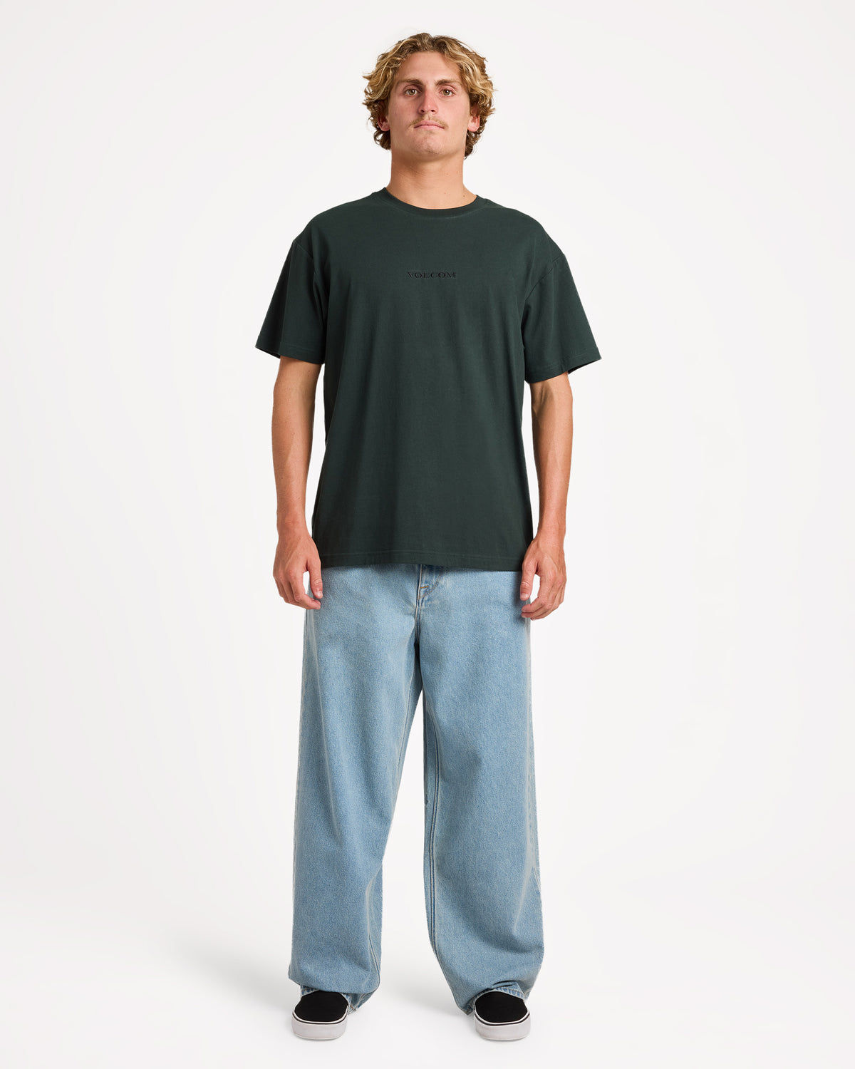 ucyzt03001_volcom_scb_frt9
