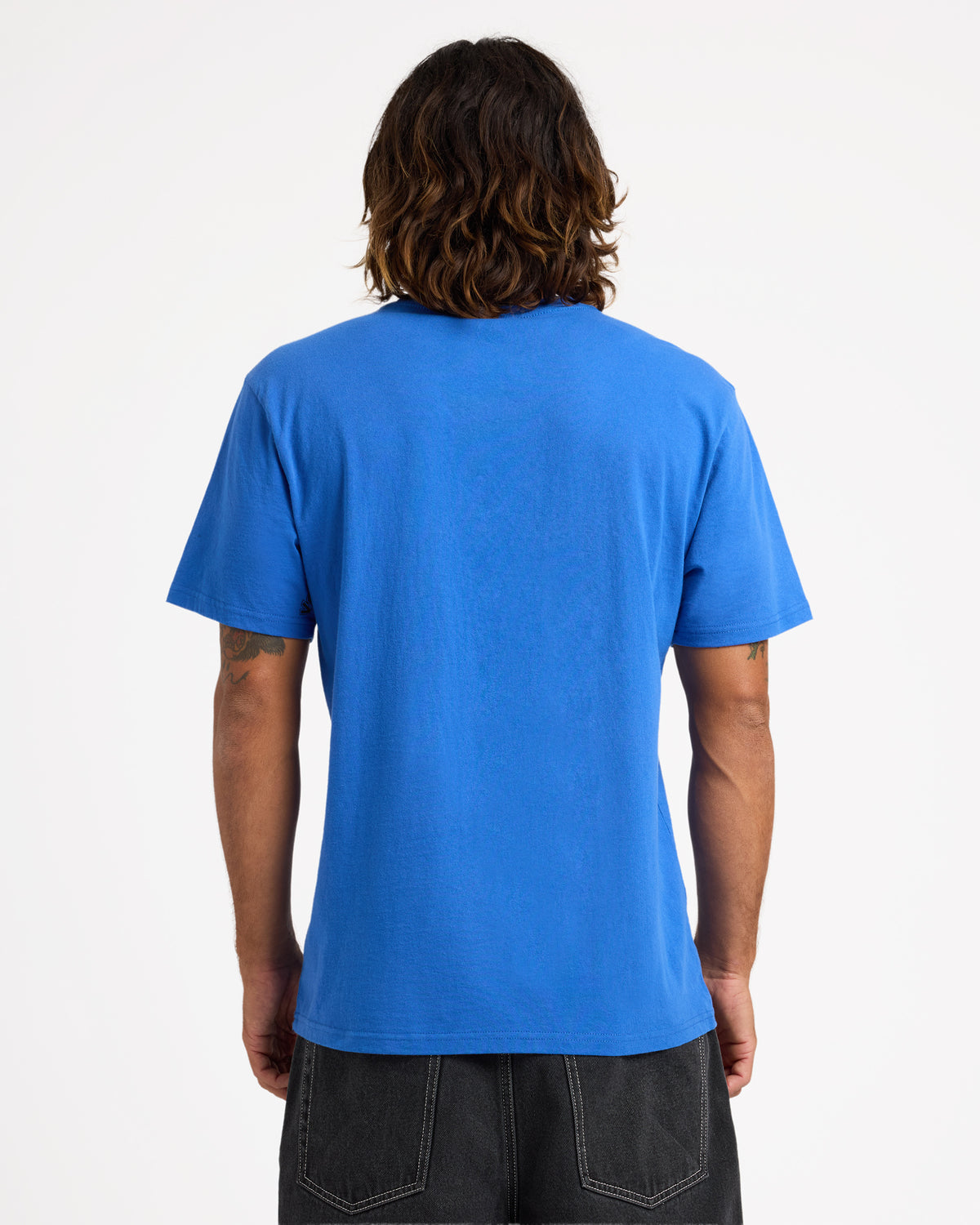ucyzt03025_volcom_rgb_bck1