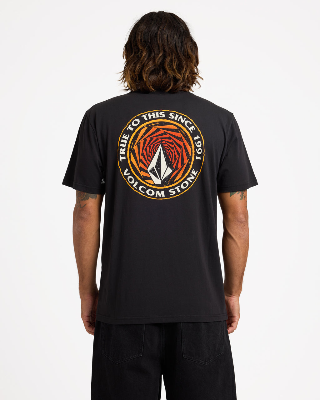 ucyzt03037_volcom_blk_bck1
