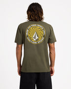 ucyzt03037_volcom_sqd_bck1