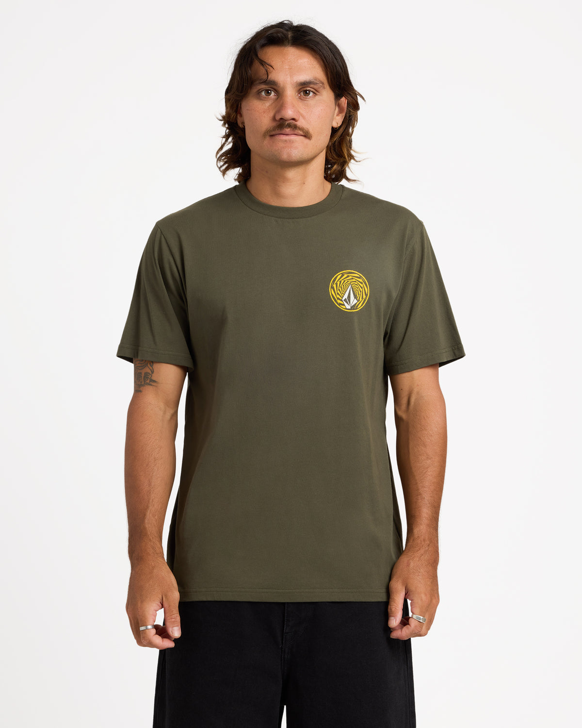 ucyzt03037_volcom_sqd_frt1