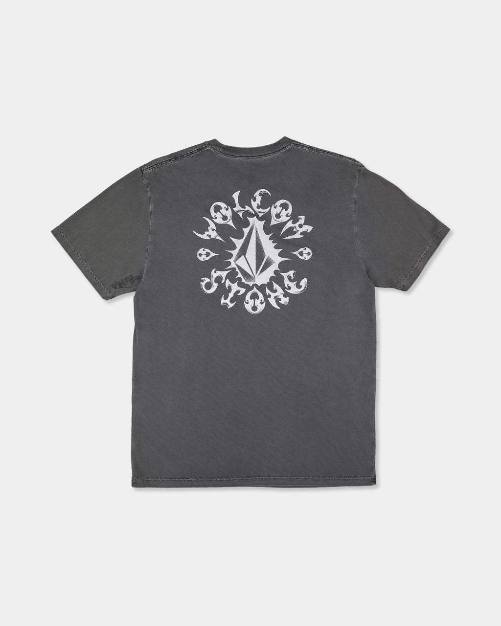 ucyzt03039_volcom_blk_bck1_flat