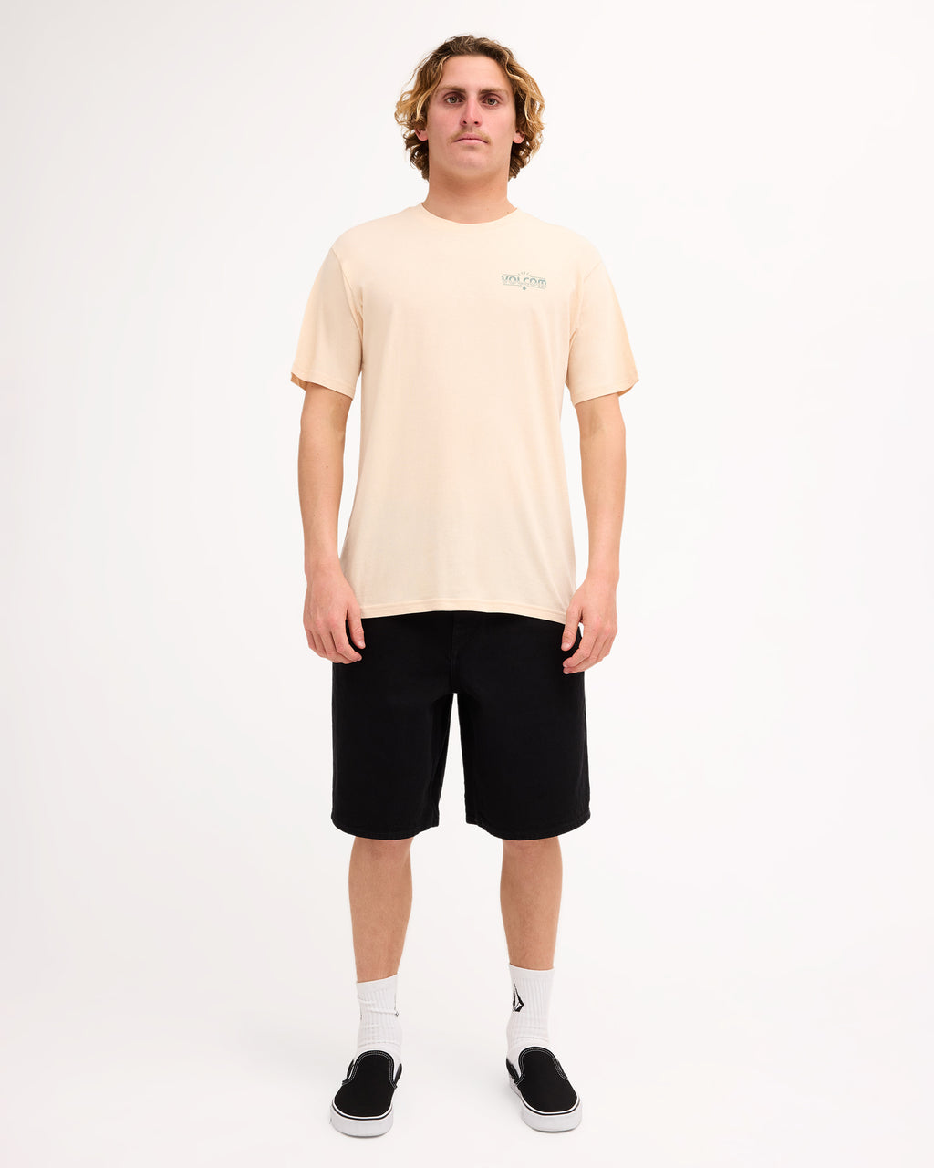 ucyzt03045_volcom_sdn_frt9