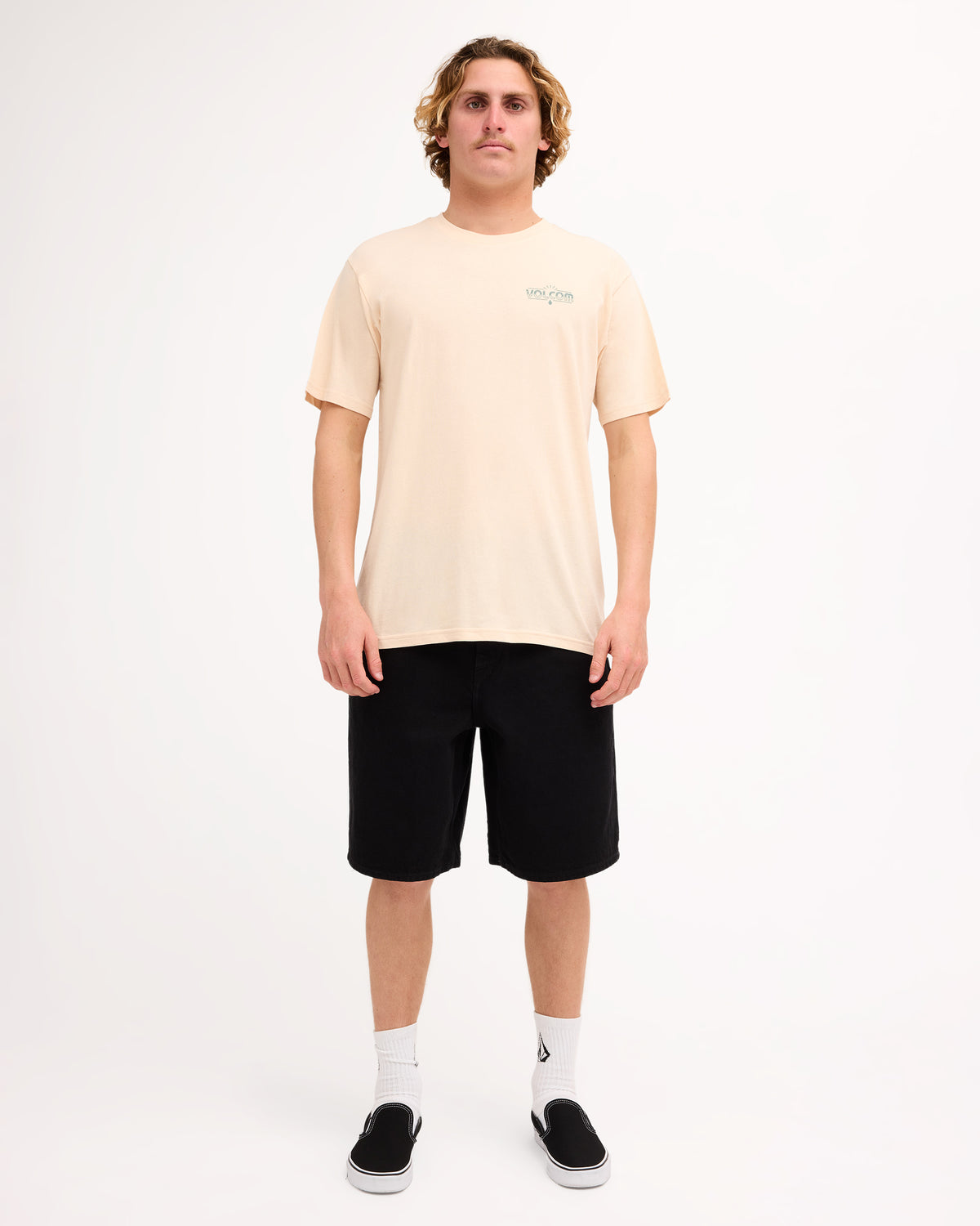 ucyzt03045_volcom_sdn_frt9
