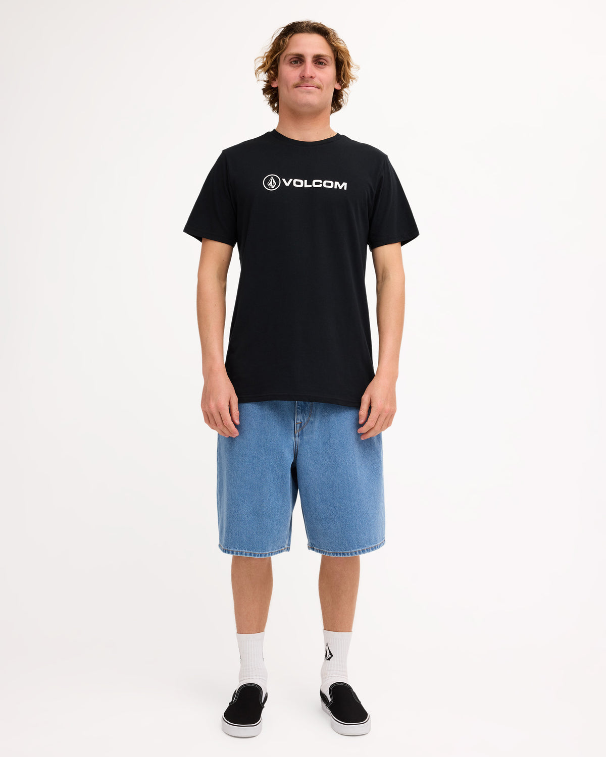 ucyzt03058_volcom_blk_frt9