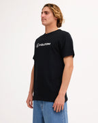 ucyzt03058_volcom_blk_sd1