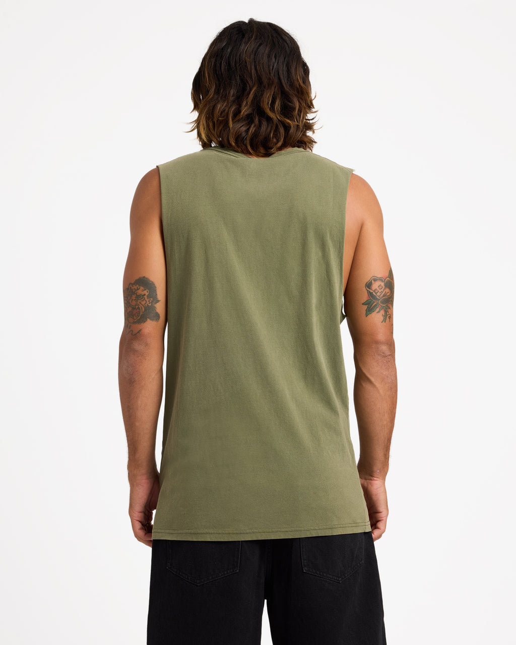 ucyzt03059_volcom_arc_bck1