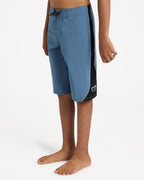 uqbbs03024_quiksilver_chb_sd1