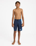 uqbbs03026_quiksilver_bsp0_frt9