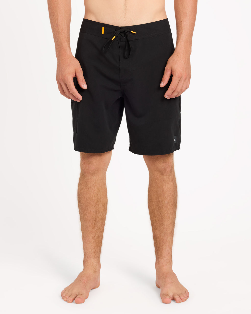 uqmbs03010_quiksilver_kvj0_frt1