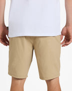 uqmhy03015_quiksilver_tnd0_bck6