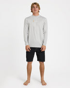uqmwr03016_quiksilver_gvo_frt9