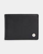 uqyaa03318_quiksilver_blk_frt1