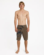 uqybs03116_quiksilver_cqp0_frt9