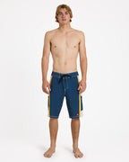 uqybs03118_quiksilver_brq0_frt9