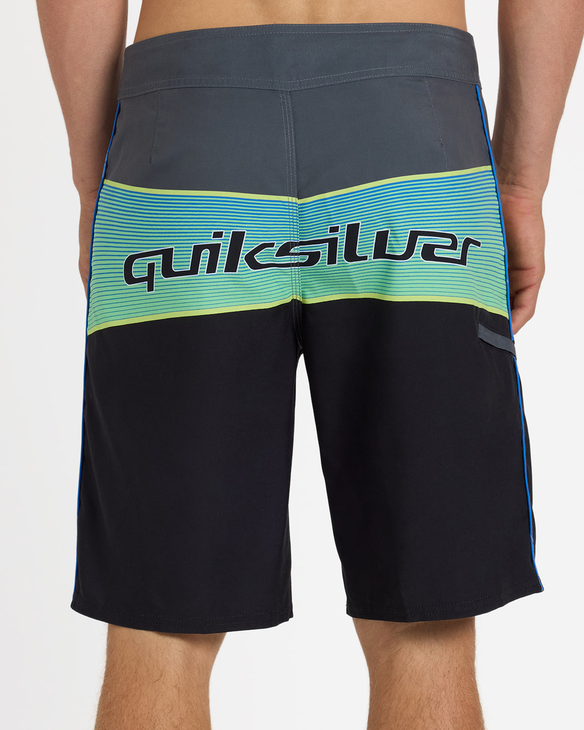 uqybs03124_quiksilver_kvj9_bck6