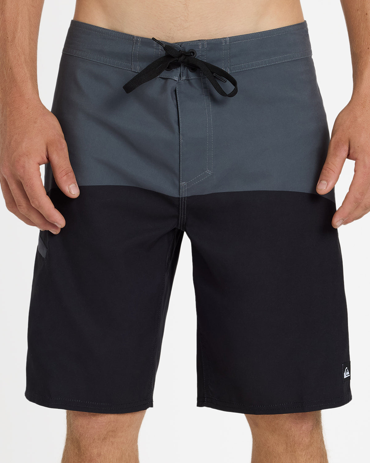 uqybs03124_quiksilver_kvj9_frt6
