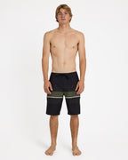 uqybs03125_quiksilver_kvj7_frt9