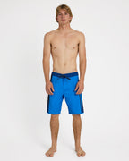 uqybs03129_quiksilver_bmb9_frt9