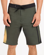 uqybs03129_quiksilver_cre0_frt6