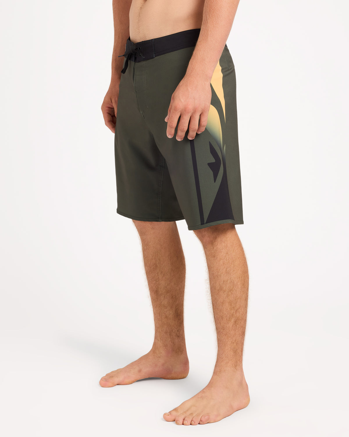 uqybs03129_quiksilver_cre0_sd1