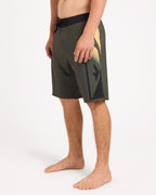 uqybs03129_quiksilver_cre0_sd1