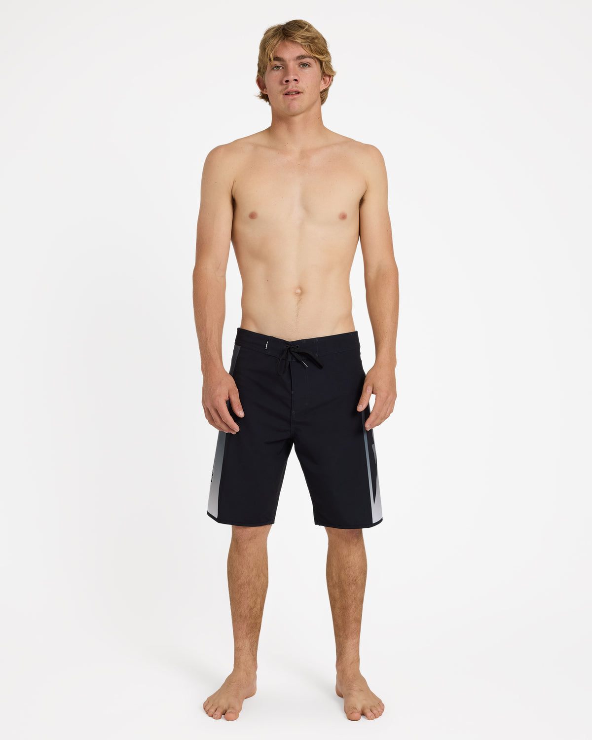 uqybs03129_quiksilver_kvj9_frt9