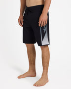 uqybs03129_quiksilver_kvj9_sd1