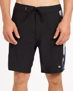 uqybs03136_quiksilver_kvj0_frt6